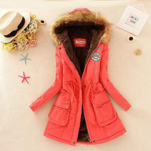 Load image into Gallery viewer, 2019 Winter New Women's Hooded Fur Collar Waist And Velvet Thick Warm Long Cotton Coat Jacket Coat